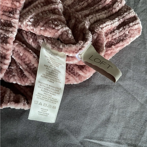 LOFT Chenille Winter Hat - Picture 2 of 3